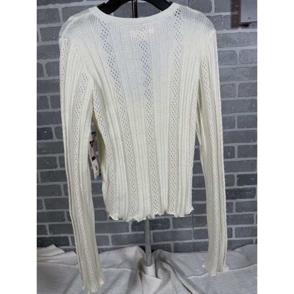 Aeropostale Long Sleeve Cropped Cardigan Women's L NWT!! - Picture 2 of 3